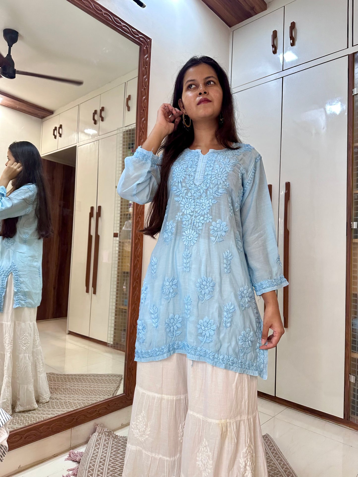 Ayra Pure muslin Short Chikankari Kurta