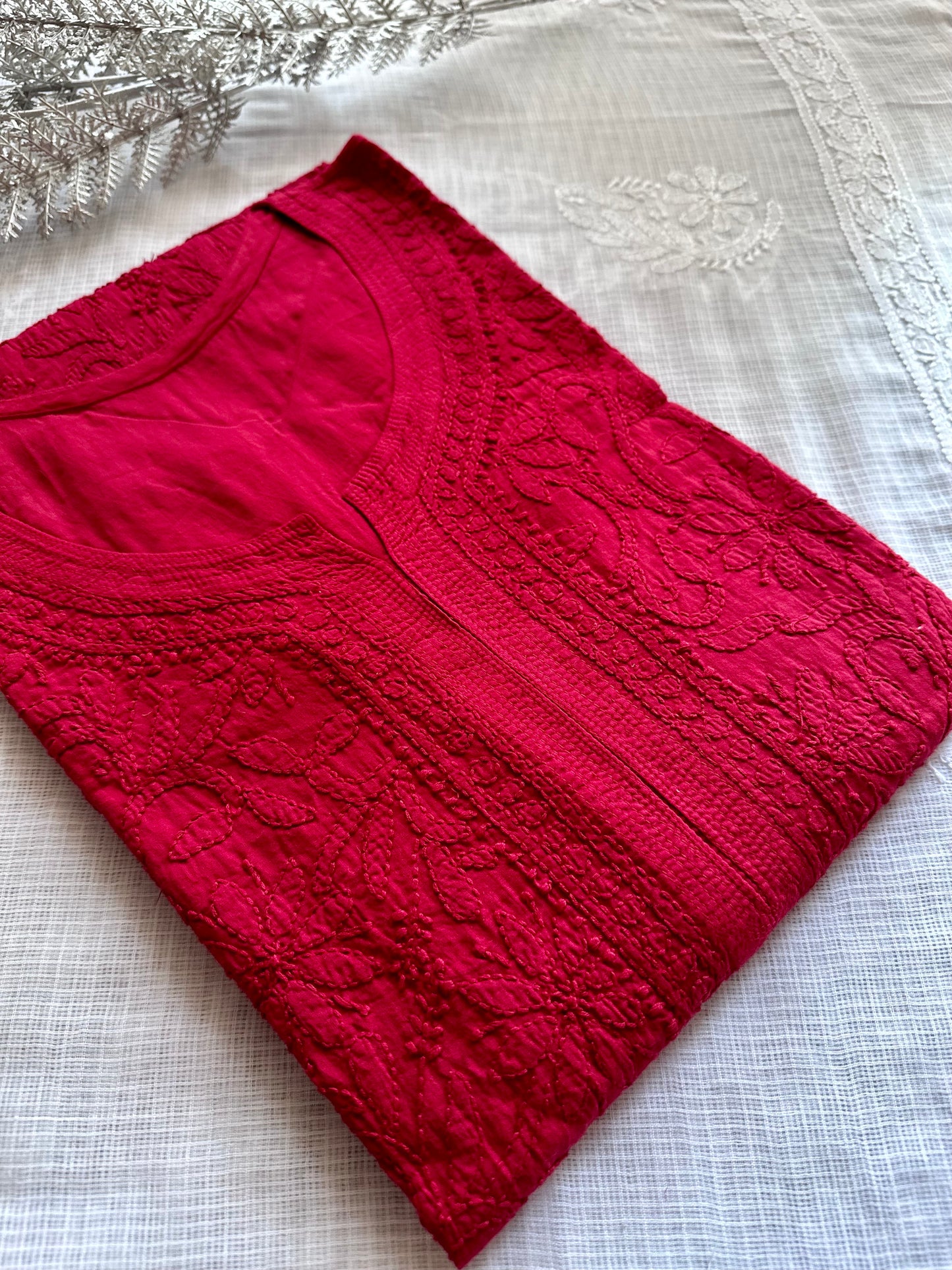 Urmi Cotton jaal Chikankari Kurta