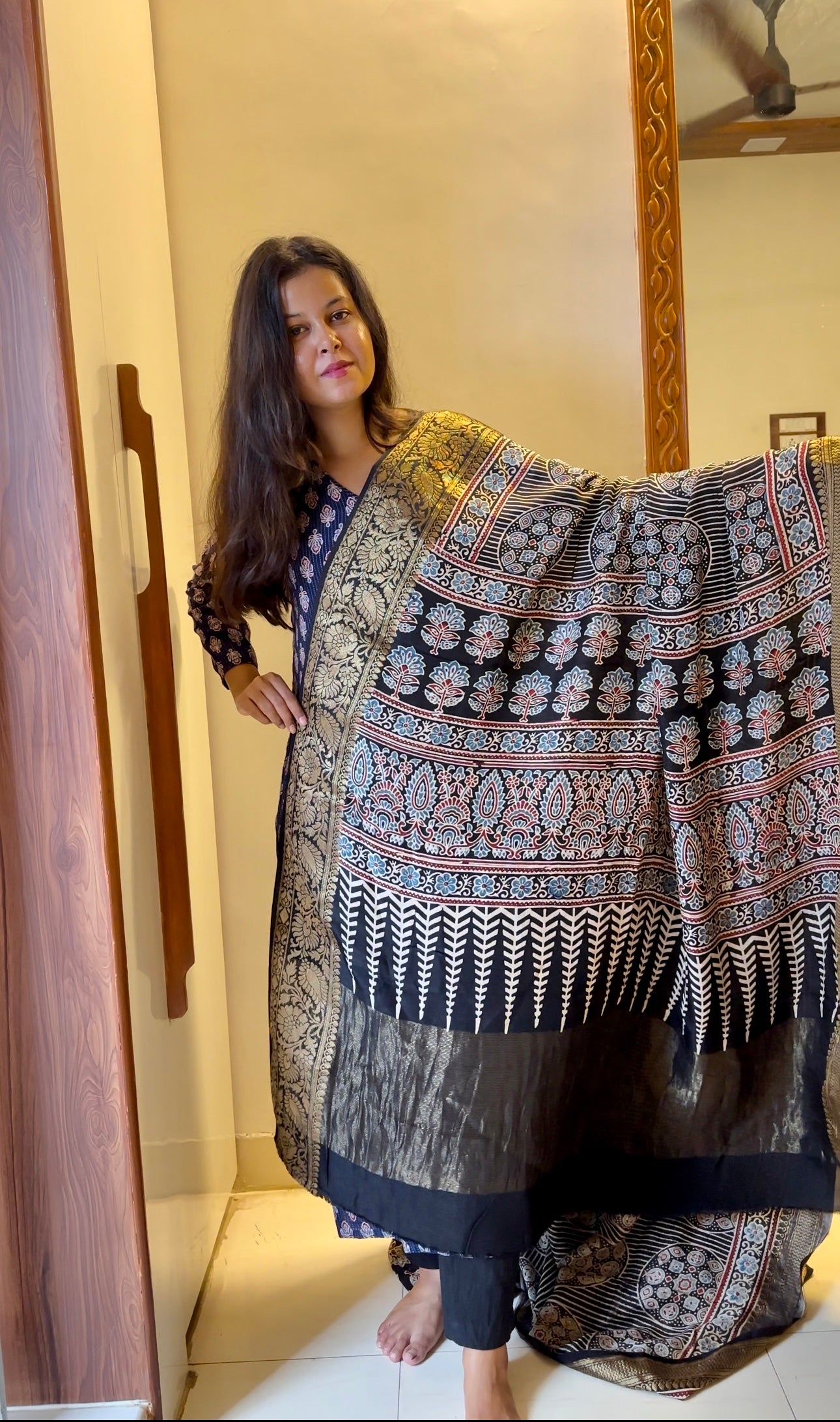 Gauri Pure dola silk saree