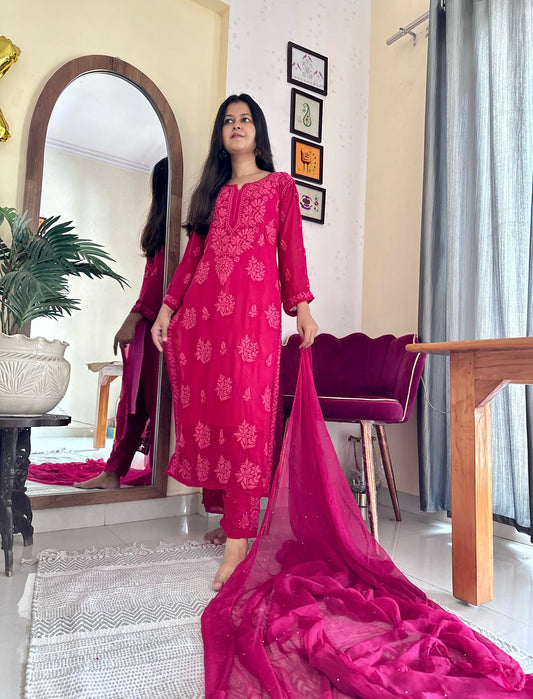 Haniya Rani pink Lucknowi Mukaish Chikankari Suit set