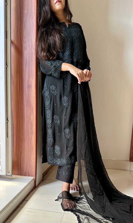 Ranjhaa Georgette Chikankari Kurta