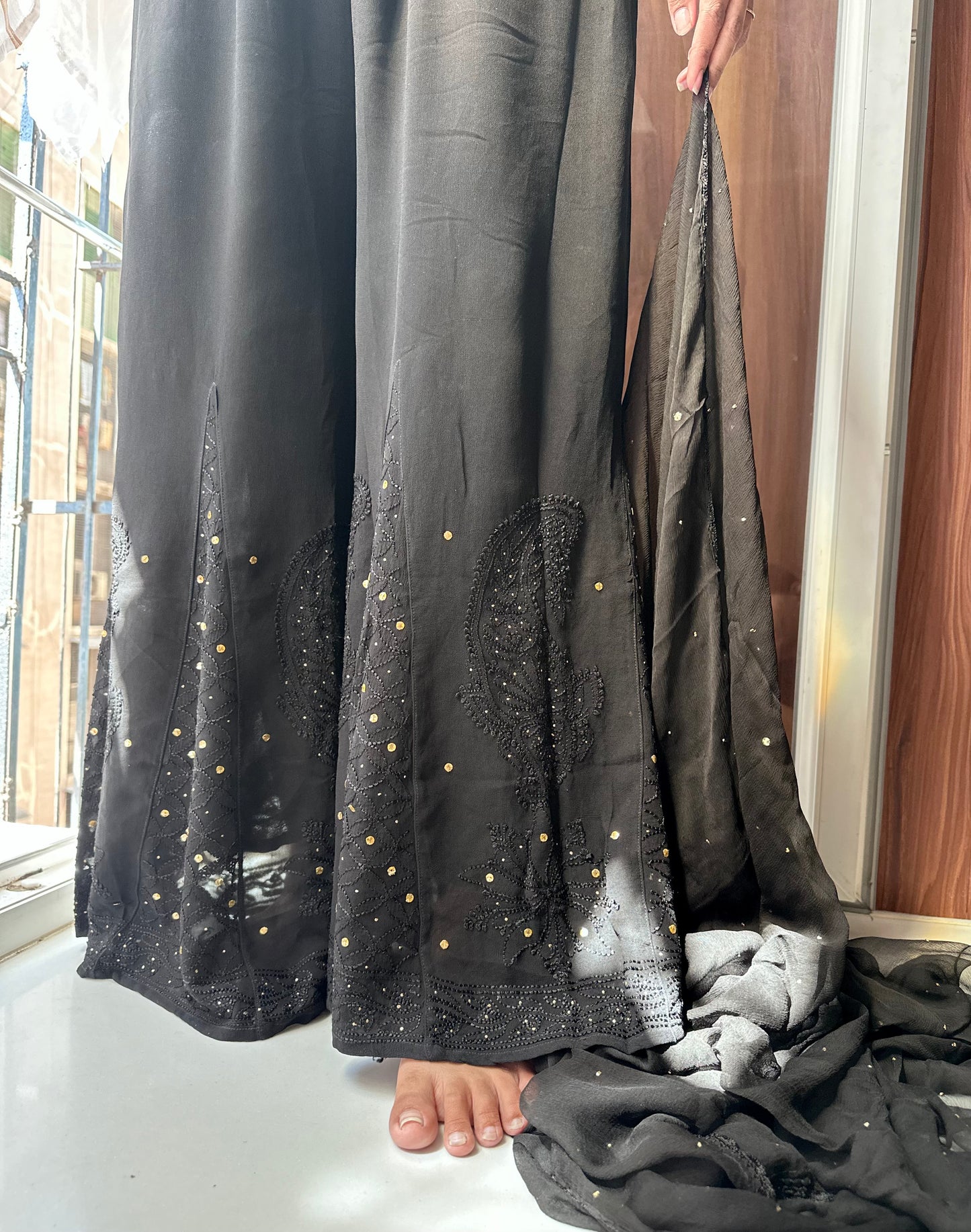 Tara Black Mukaish Chikankari Suit set