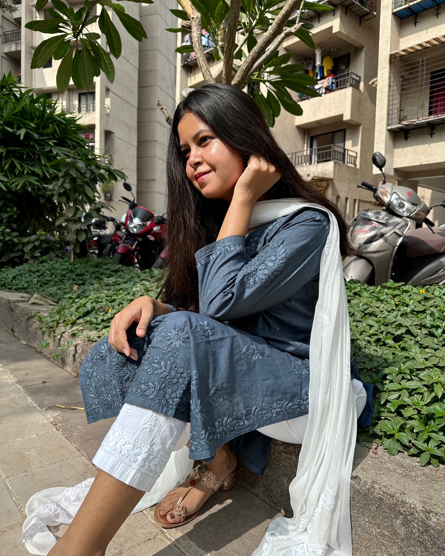 Suhani Cotton Chikankari Kurta