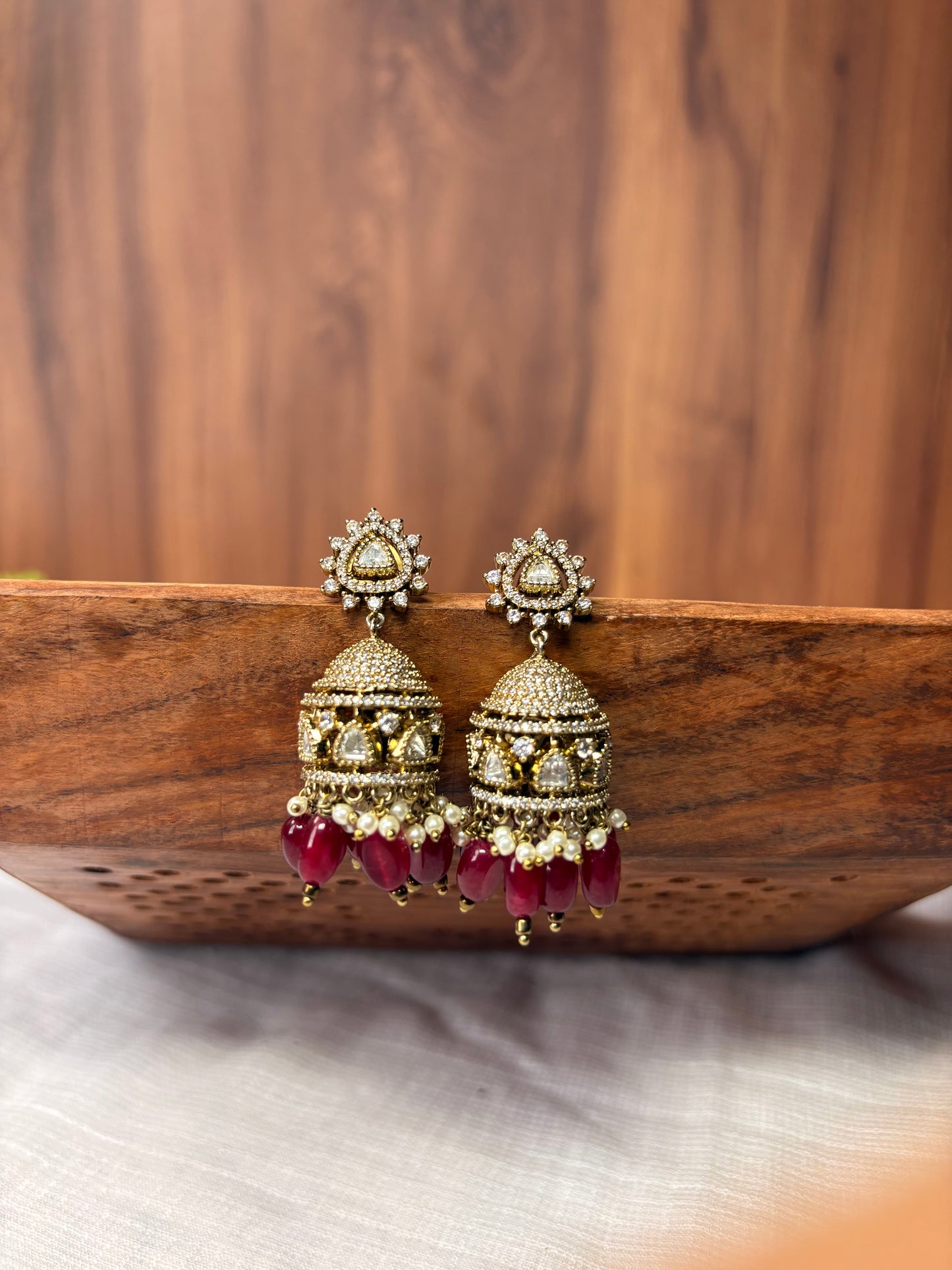 Ruhani jhumki