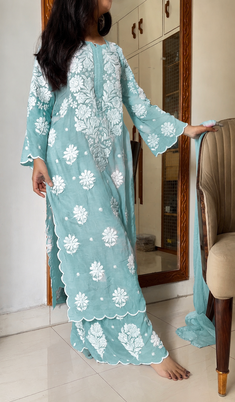 Alia scallop muslin Chikankari suit set