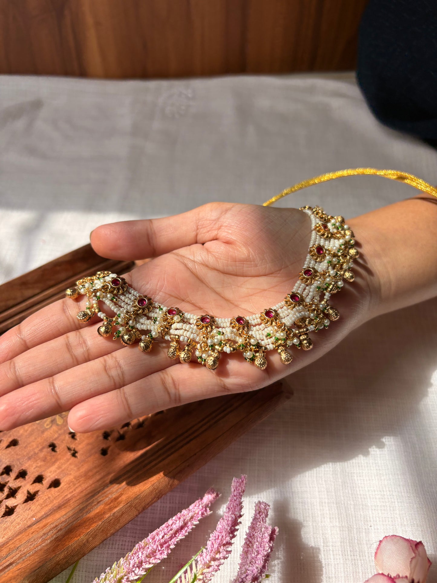 Kanmani pearl choker