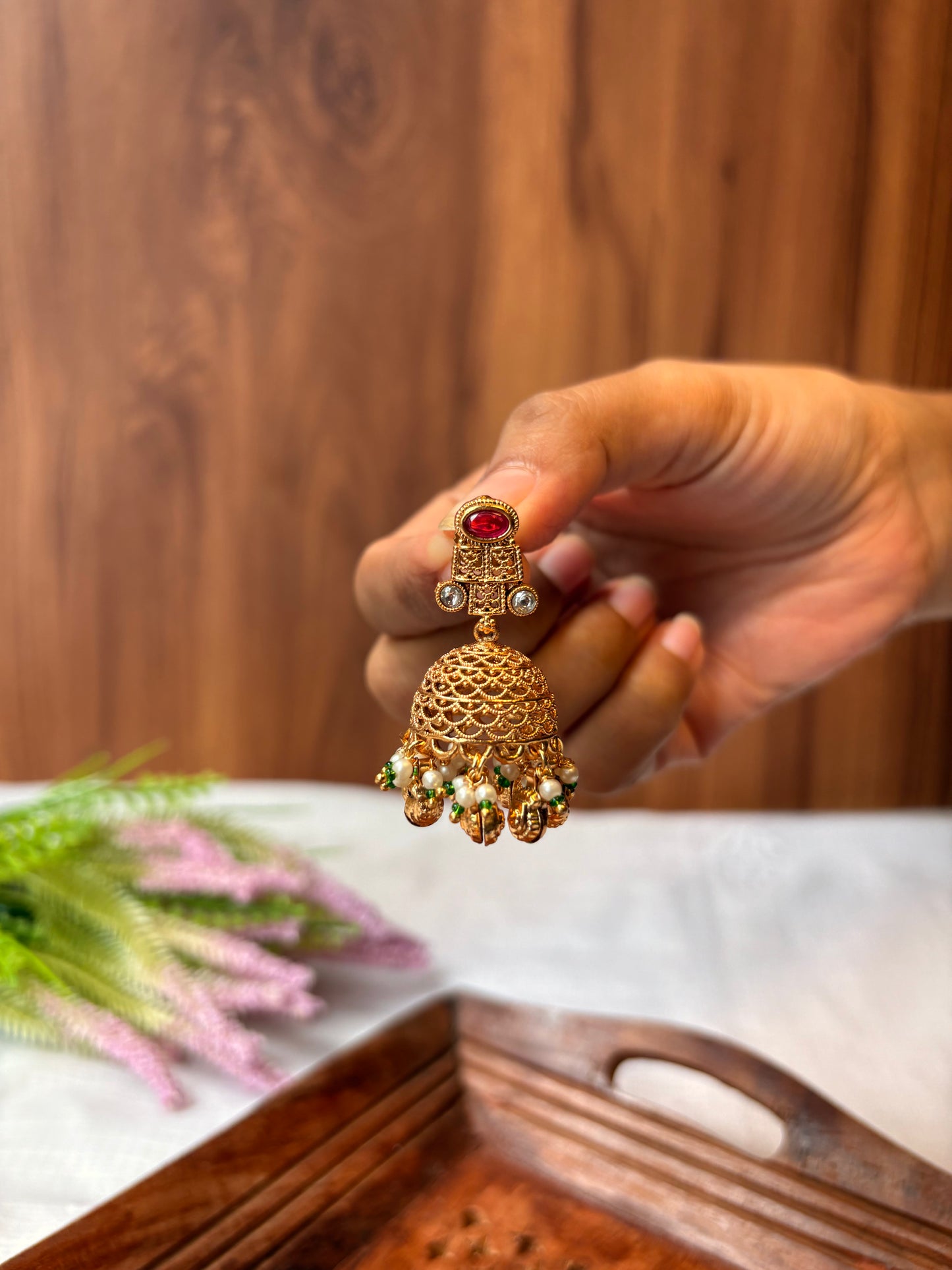 Manjari choker