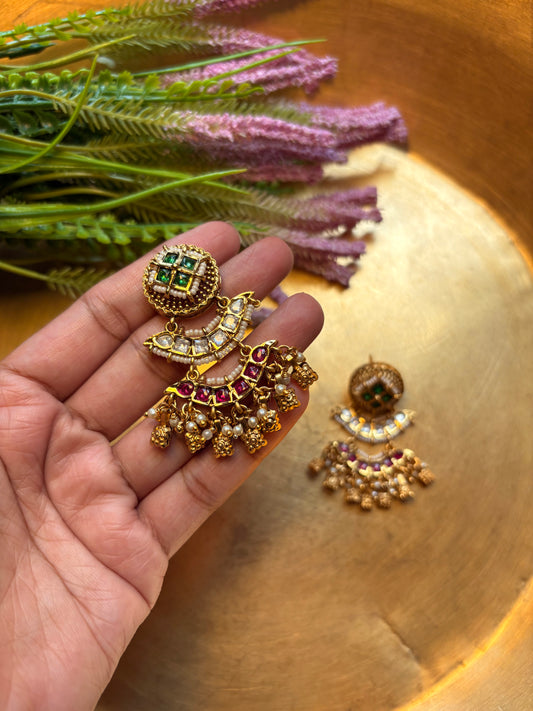 Nishi kundan jhumki