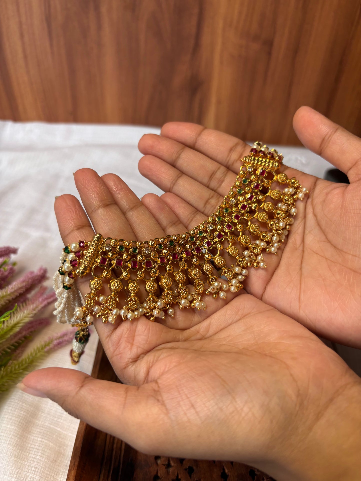 Padma traditional choker