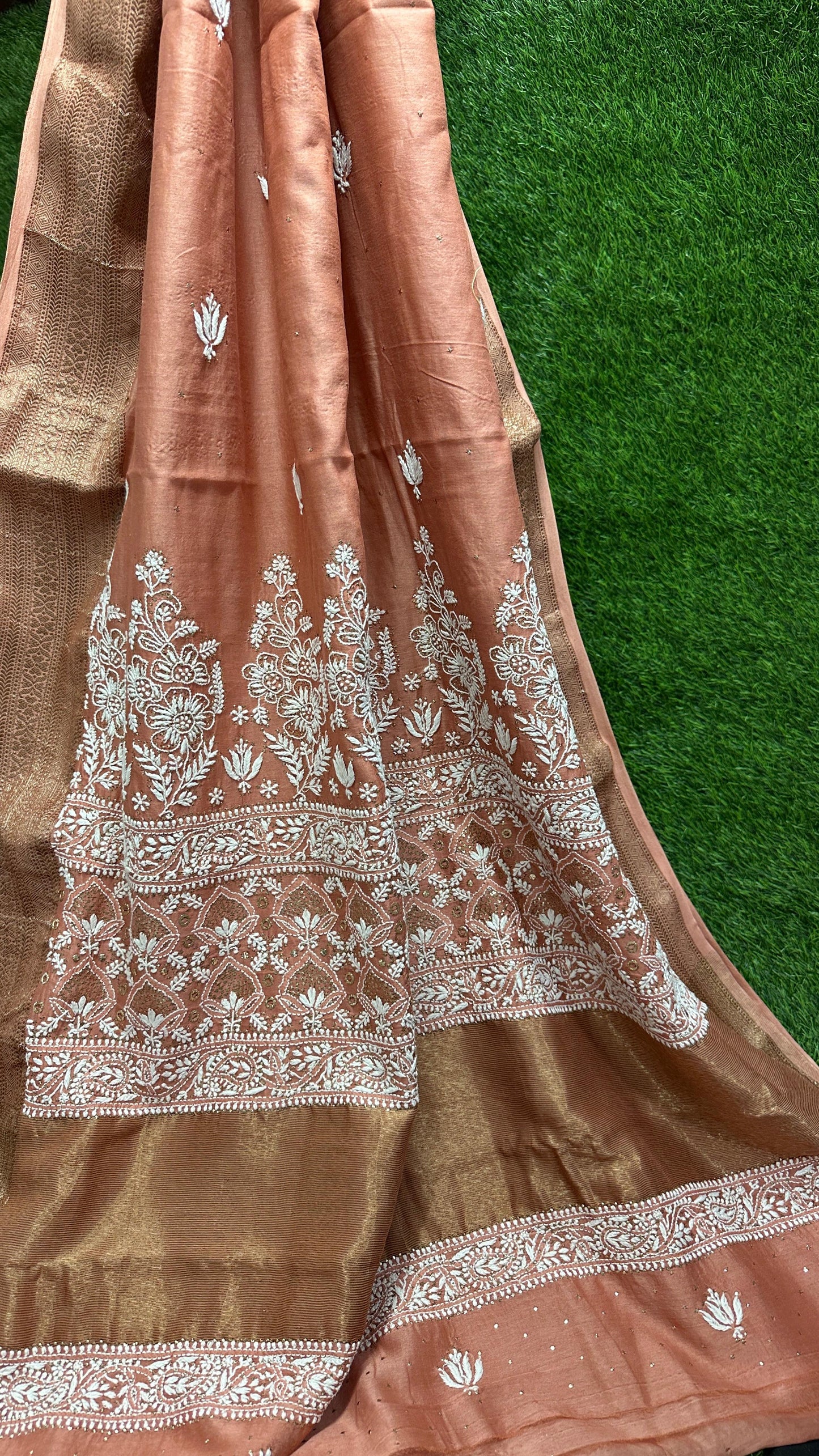 Maheshwari silk Chikankari saree